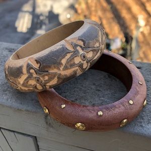 🔅2 wooden bracelets